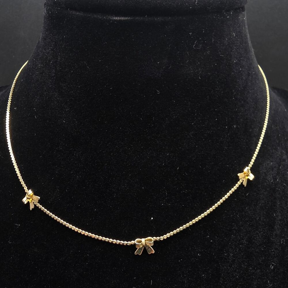 Gold Tone Dainty Bow Collar Necklace Vintage Costume Jewelry